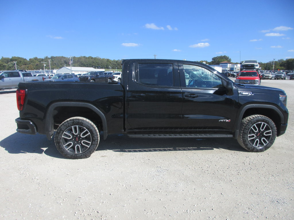 New 2026 GMC Sierra 1500 AT4 w/ AT4 Premium Package AWD/4WD image 3