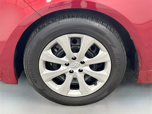 Used 2024 Toyota Corolla LE image 26