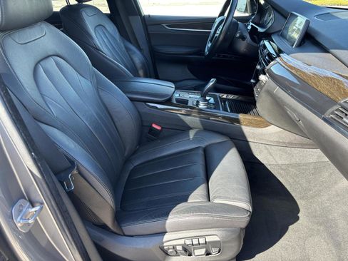 Used 2017 BMW X5 xDrive50i image 16