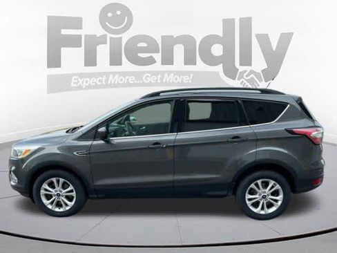 Used 2018 Ford Escape SE w/ Ford Safe & Smart Package image 8