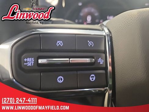 New 2026 GMC Yukon XL Denali w/ Denali Reserve Package image 24