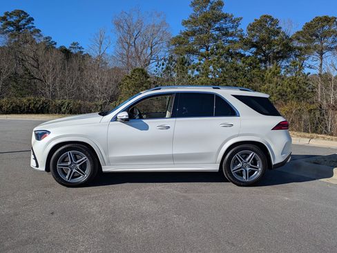 Used 2024 Mercedes-Benz GLE 450 4MATIC image 8