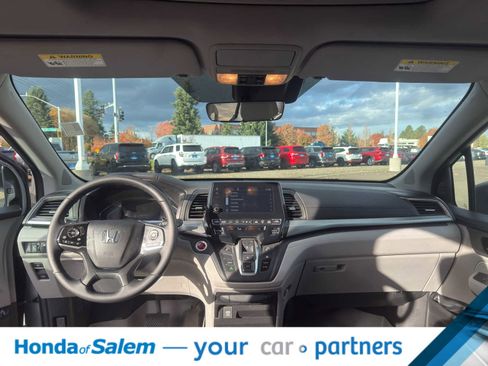 Used 2019 Honda Odyssey EX-L image 12