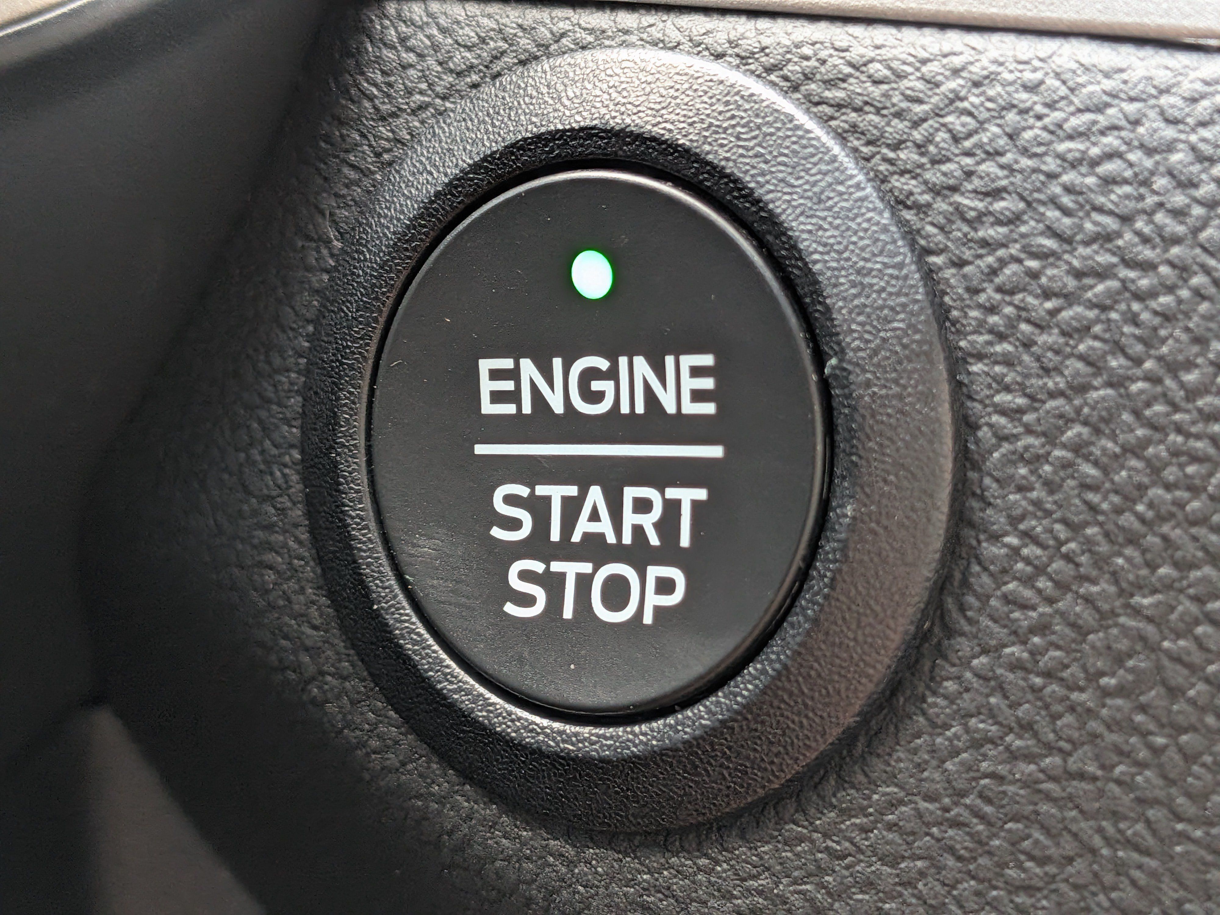 Used 2022 Ford Escape SEL FWD image 30