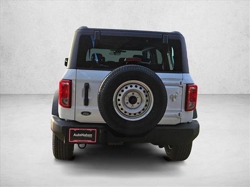 New 2025 Ford Bronco image 8