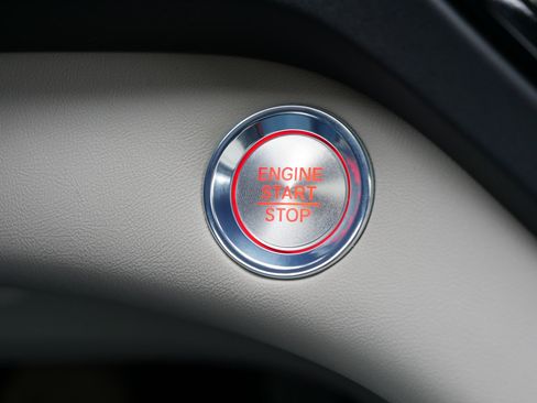 Certified 2025 Acura RDX SH-AWD w/ Technology Package image 29