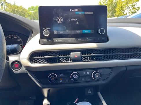 Used 2024 Honda HR-V LX image 6