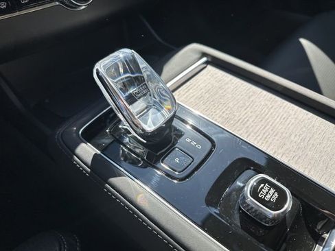 New 2026 Volvo XC90 T8 Ultra w/ Protection Package image 15