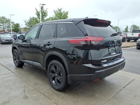New 2026 Nissan Rogue SV AWD/4WD image 6