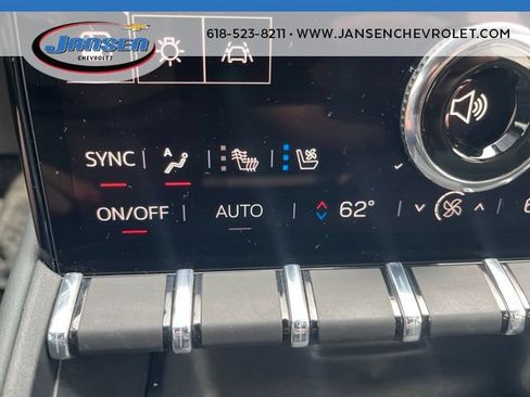 Used 2026 GMC Terrain AT4 w/ Convenience Package III AWD/4WD image 30