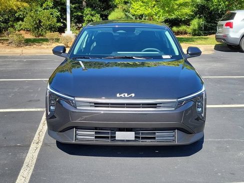 New 2026 Kia K4 FWD image 2