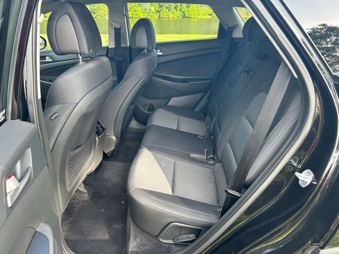Used 2018 Hyundai Tucson Value FWD image 14