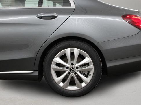 Used 2019 Mercedes-Benz C 300 Sedan image 8