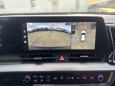 Used 2023 Kia Sportage SX image 31
