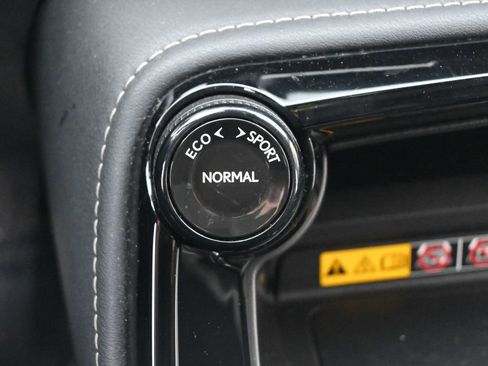 Used 2025 Lexus NX 250 FWD w/ Accessory Package (K3) image 13