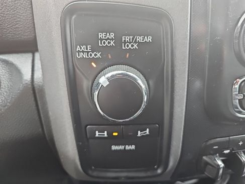 Used 2018 RAM 2500 Power Wagon w/ Luxury Group AWD/4WD image 35