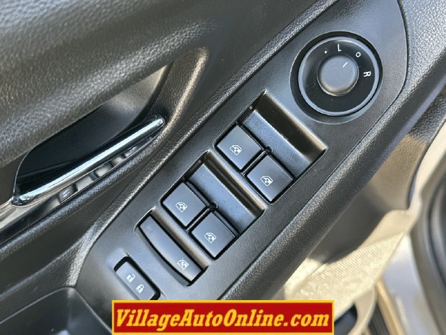 Used 2020 Chevrolet Trax LT w/ Driver Confidence Package AWD/4WD image 10