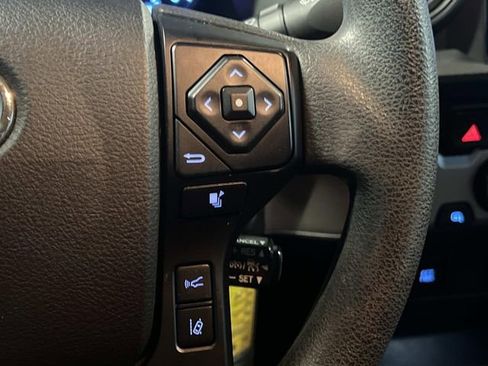 Used 2021 Toyota Tacoma SR w/ SR Convenience Package image 17