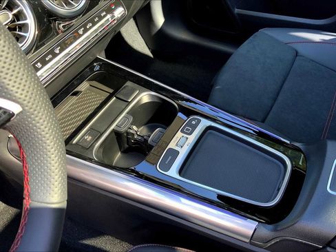 New 2026 Mercedes-Benz GLA 250 4MATIC image 7