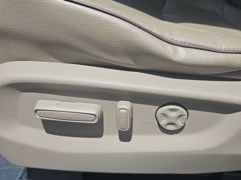 Used 2022 Honda Odyssey Elite image 14