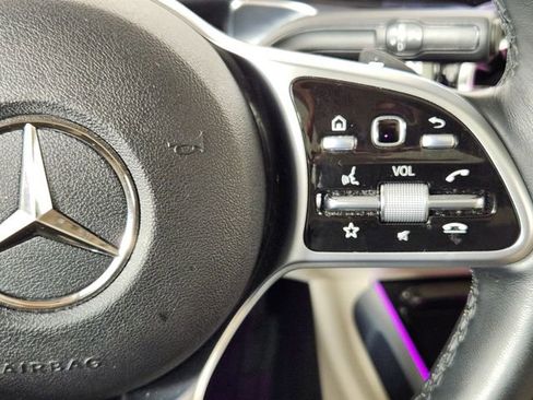 Used 2023 Mercedes-Benz GLB 250 4MATIC image 31