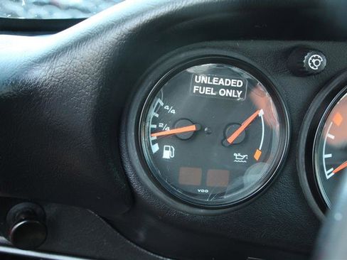 Used 1990 Porsche 911 Carrera image 23