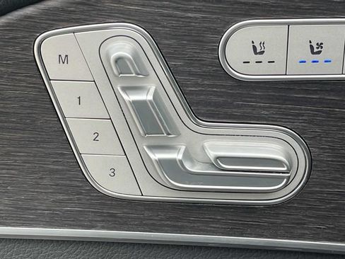 Used 2020 Mercedes-Benz GLE 350 4MATIC image 32