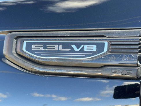 Used 2021 GMC Sierra 1500 Elevation w/ Preferred Package image 37