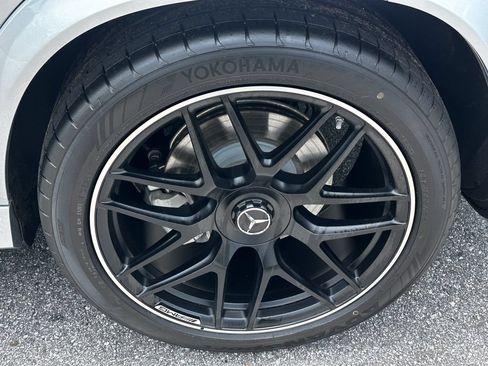 Certified 2025 Mercedes-Benz GLE 53 AMG 4MATIC image 22