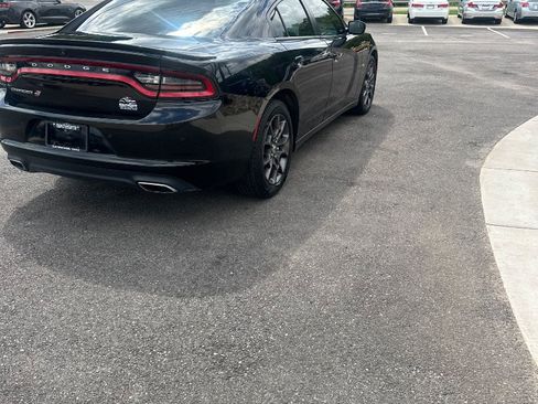 Used 2018 Dodge Charger GT AWD/4WD image 5