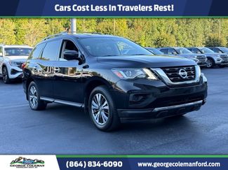 Used 2020 Nissan Pathfinder S image 1