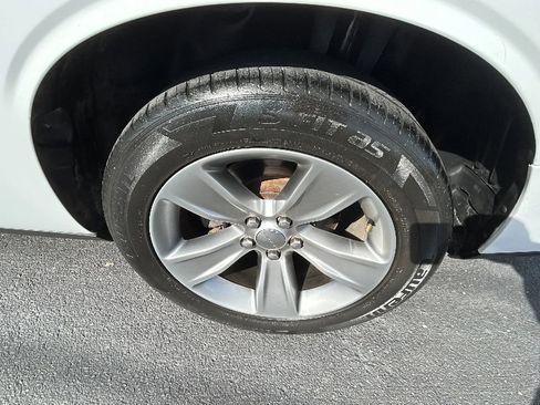 Used 2019 Dodge Challenger SXT w/ Driver Convenience Group image 37