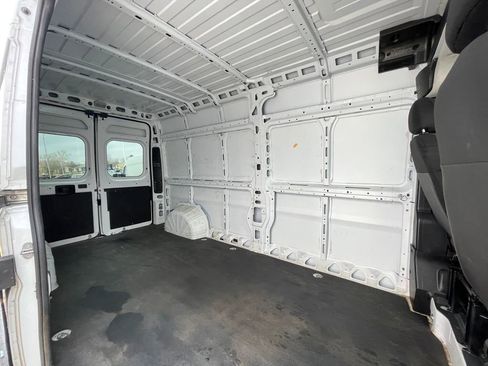 Used 2023 RAM ProMaster 2500 image 27