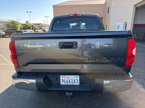 Used 2020 Toyota Tundra SR5 w/ SR5 Upgrade Package AWD/4WD image 12