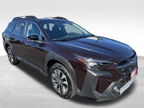 Used 2025 Subaru Outback Limited XT image 8