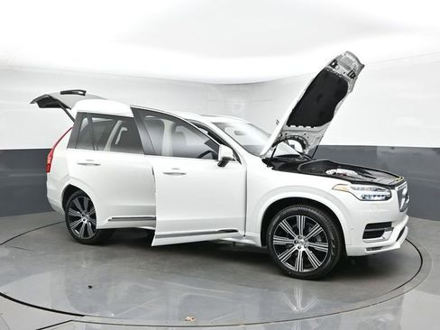 Used 2024 Volvo XC90 B6 Plus w/ Protection Package Premier AWD/4WD image 53