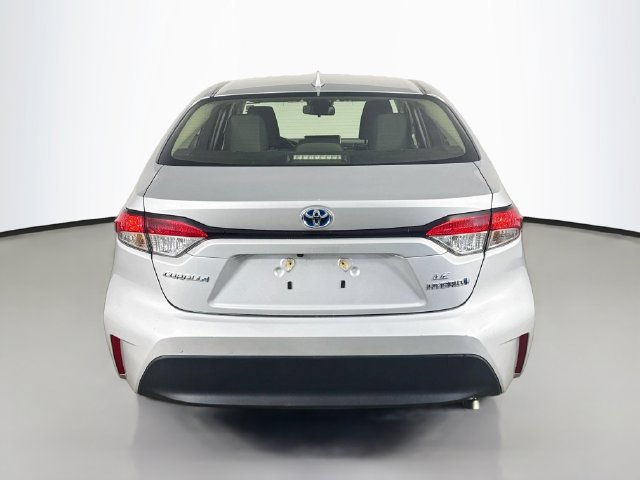 Used 2023 Toyota Corolla LE FWD image 9