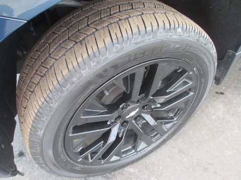 Used 2019 Chevrolet Silverado 1500 RST w/ All-Star Edition image 13