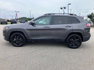 Used 2020 Jeep Cherokee Latitude Plus AWD/4WD video 1