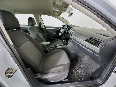 Used 2019 Volkswagen Jetta S w/ Driver Assistance Package image 29