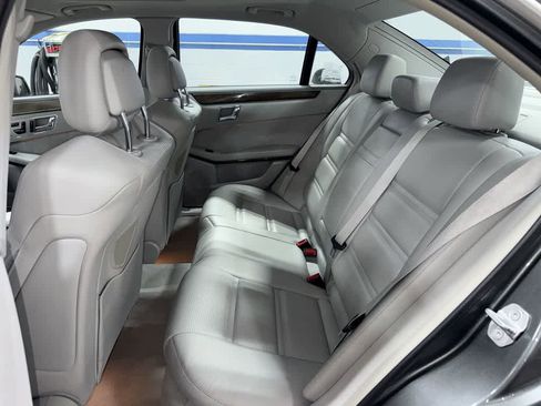 Used 2010 Mercedes-Benz E 63 AMG Sedan image 16