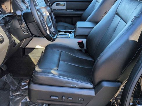Used 2016 Ford Expedition EL Limited image 17