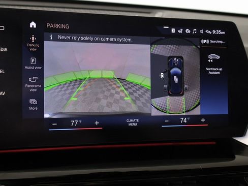 Used 2023 BMW X1 xDrive28i w/ Premium Package image 7