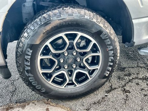 Used 2023 Ford F150 XLT w/ Equipment Group 302A High image 12