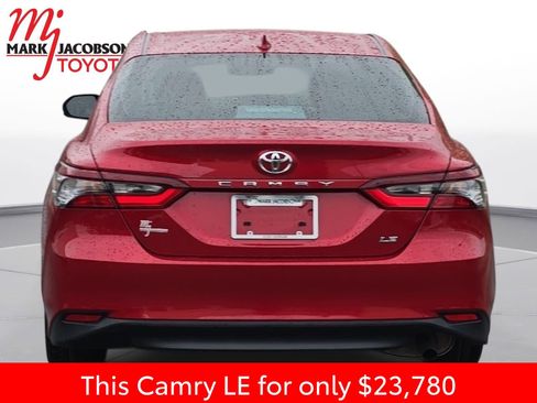 Used 2024 Toyota Camry LE image 11