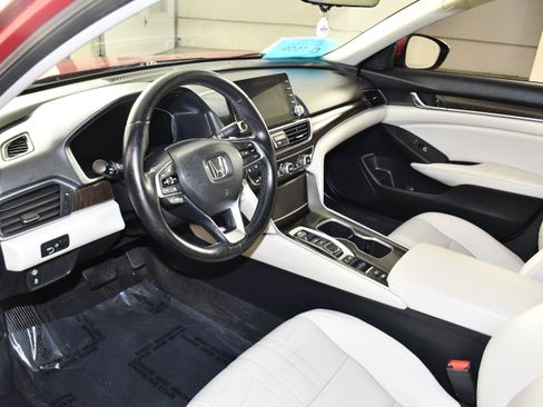 Used 2018 Honda Accord EX-L image 2