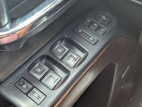 Used 2019 GMC Sierra 3500 Denali w/ Duramax Plus Package AWD/4WD image 10