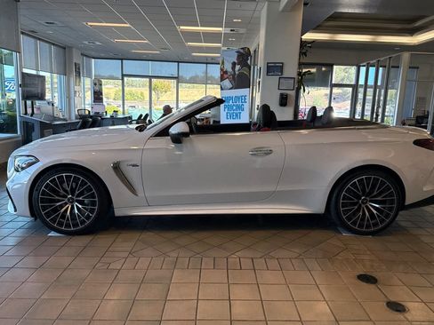 Used 2026 Mercedes-Benz CLE 53 AMG 4MATIC Cabriolet image 7