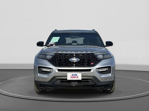 Certified 2021 Ford Explorer ST w/ Equipment Group 401A image 3