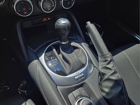 New 2025 MAZDA MX-5 Miata Grand Touring w/ Appearance Package image 27